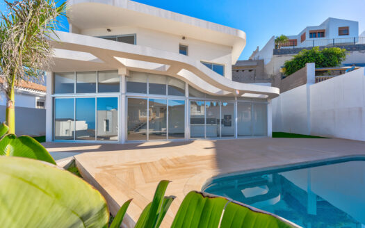 Villa with Ocean View